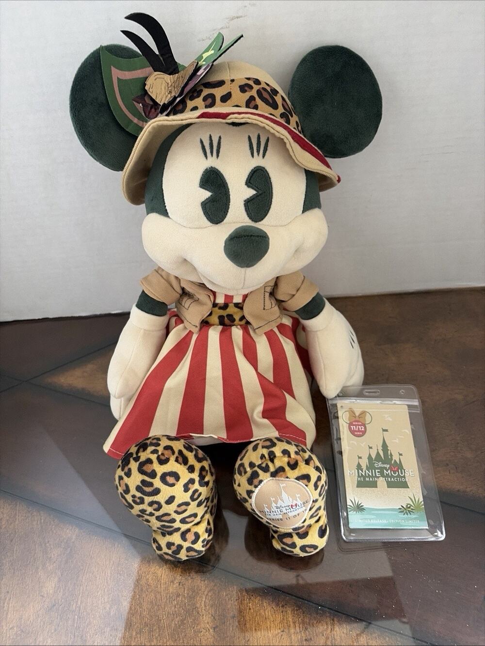 Disney Minnie Mouse Main Attraction Jungle Cruise 18” Plush Series 11/12